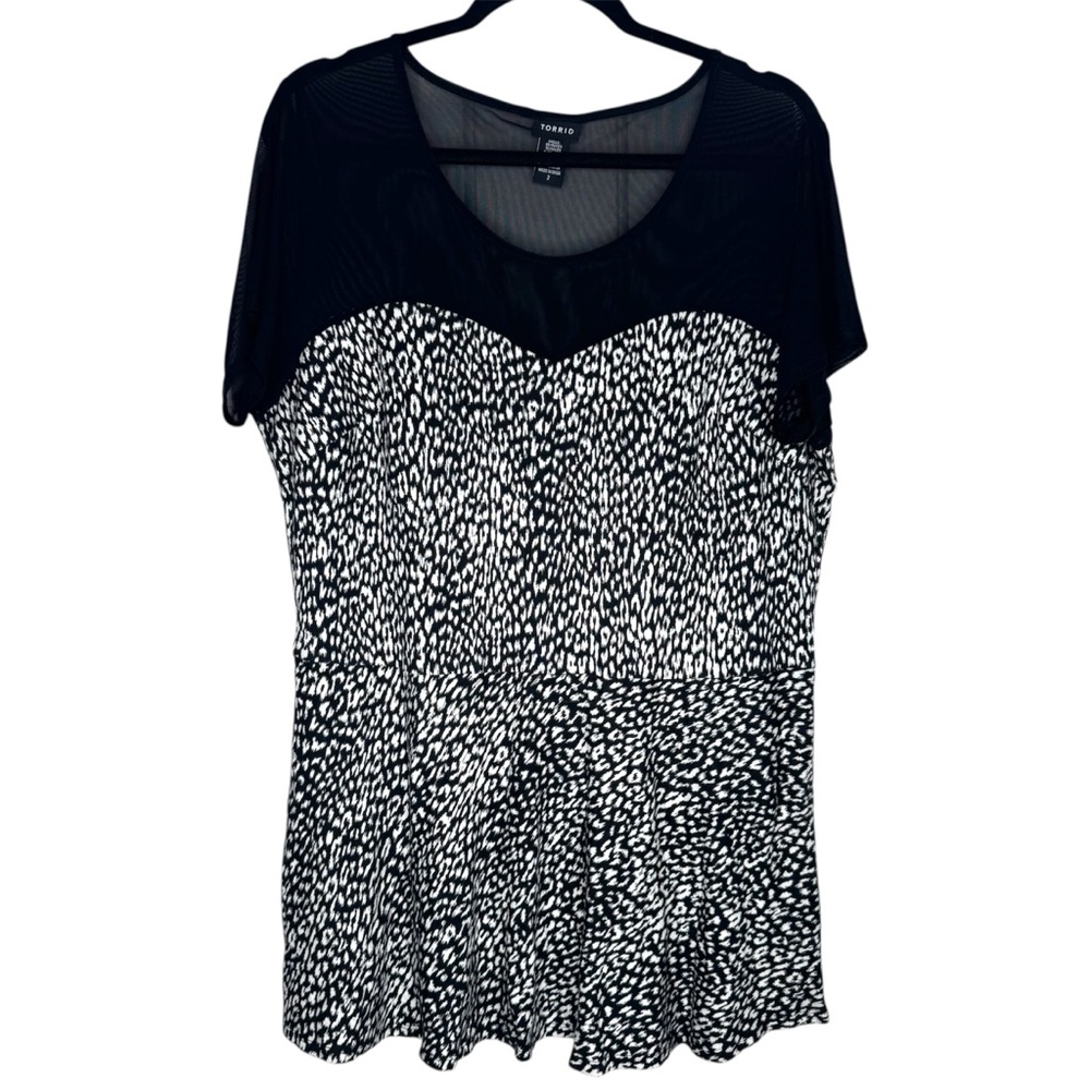 Torrid Black/White Peplum Mesh Blouse Size 2